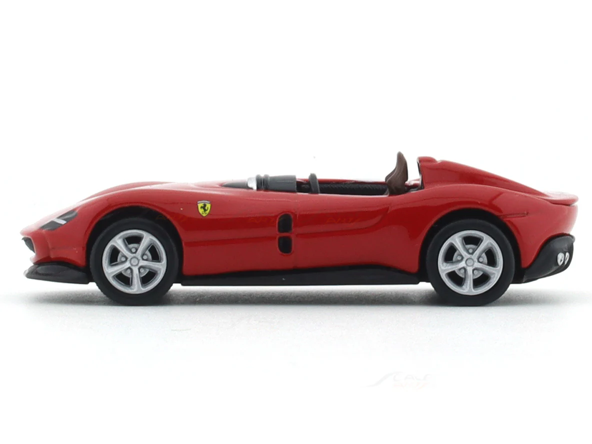 Ferrari Monza SP1 red 1:64 Maisto licensed diecast scale model car - Image 2