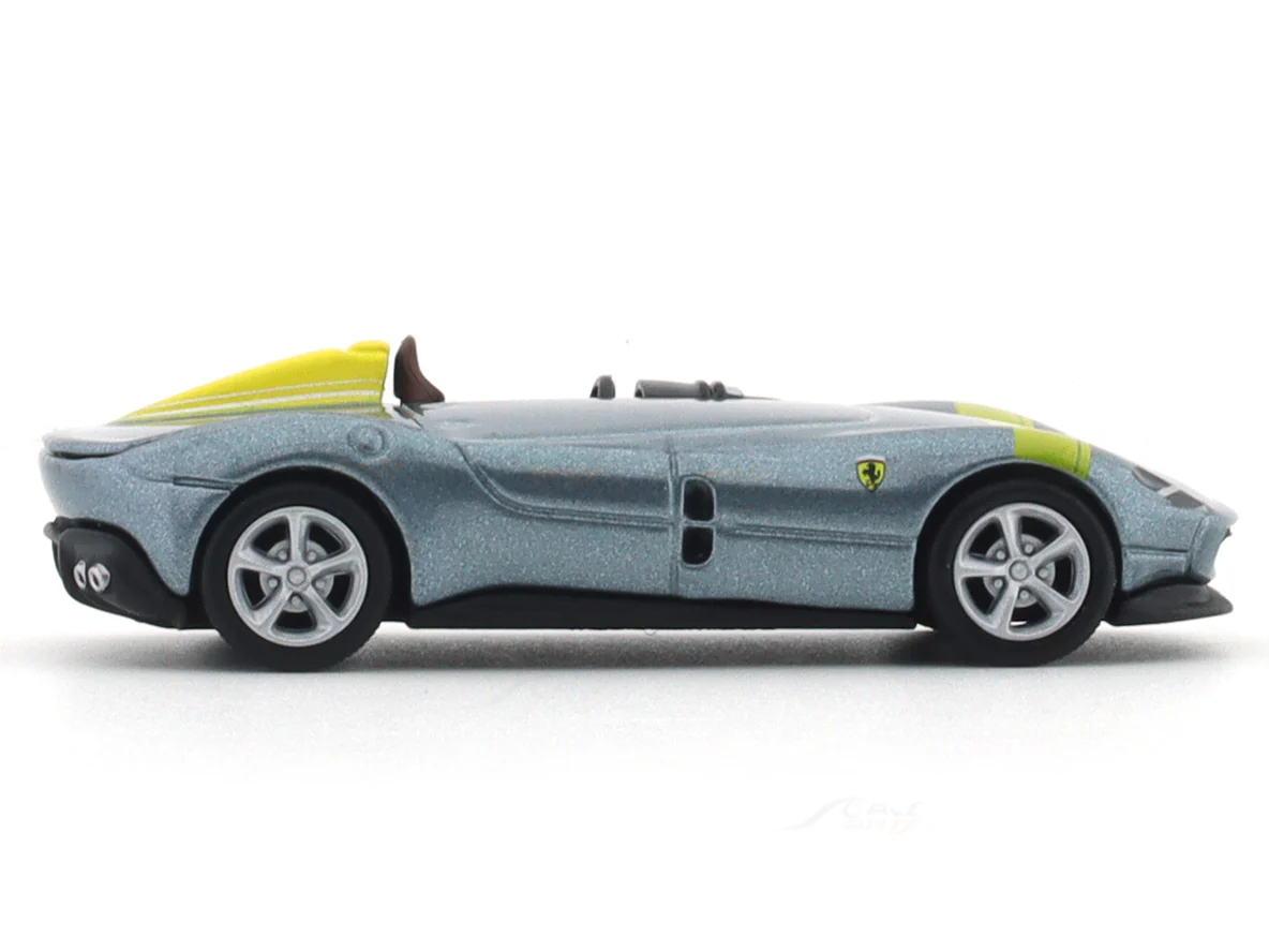 Ferrari Monza SP1 silver 1:64 Maisto licensed diecast scale model car - Image 5