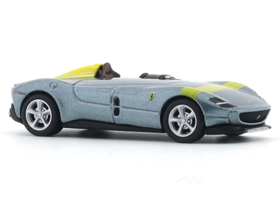 Ferrari Monza SP1 silver 1:64 Maisto licensed diecast scale model car - Image 6