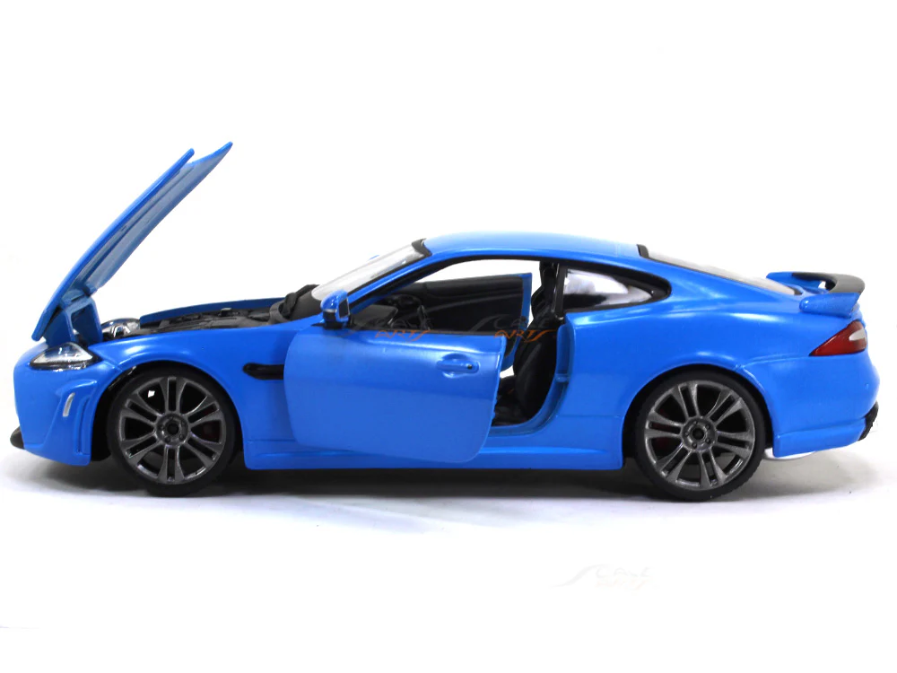 Jaguar XKR-S blue 1:24 Bburago diecast Scale Model car - Image 5