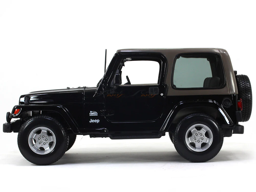 Jeep Wrangler Sahara black 1:18 Maisto diecast Scale Model car - Image 2