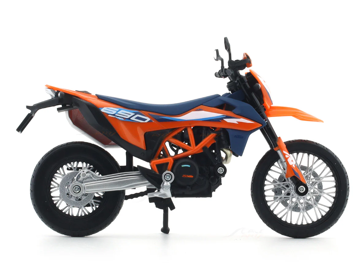 KTM 690 SMC R 1:12 Maisto licensed diecast Scale Model bike collectible - Image 4