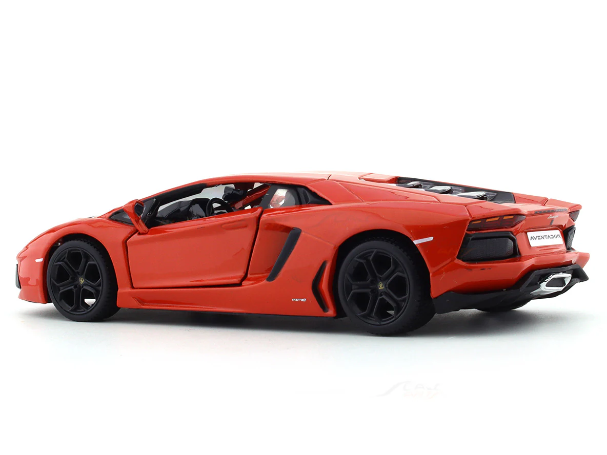 Lamborghini Aventador Coupe orange 1:24 Maisto licensed diecast Scale Model car - Image 3
