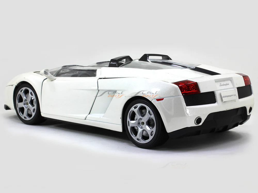 Lamborghini Concept S 1:18 Motormax diecast scale model car - Image 3