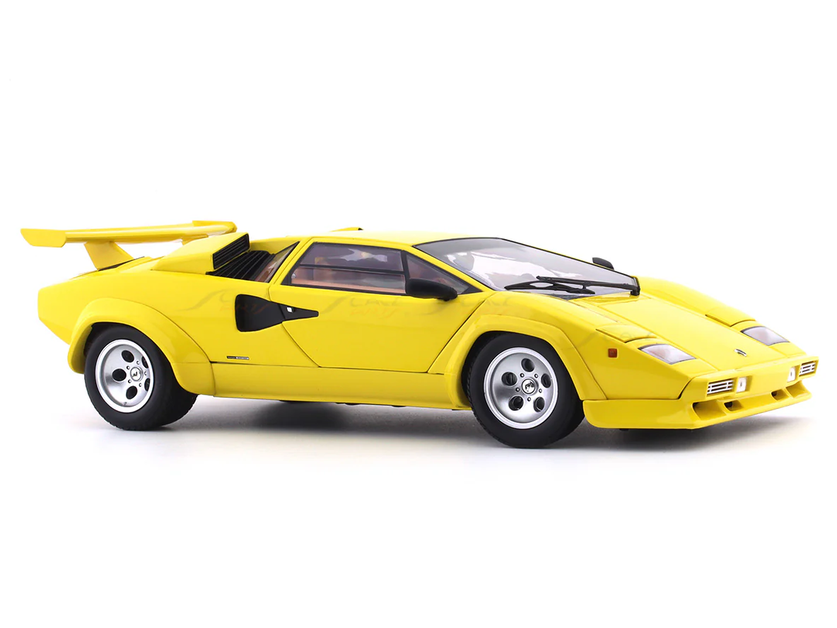 Lamborghini Countach LP5000 Quattrovalvole yellow 1:18 Kyosho diecast scale model car collectible - Image 6