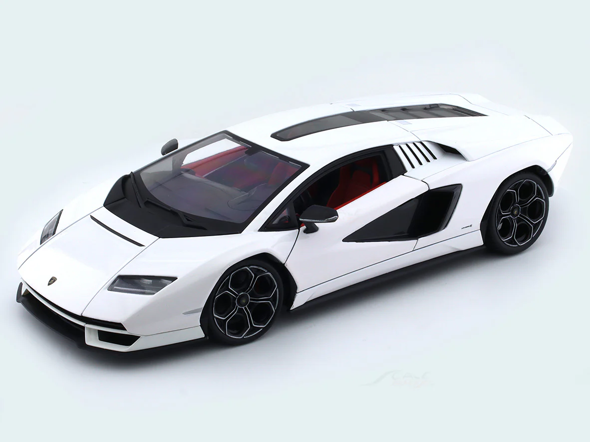 Lamborghini Countach LPI 800-4 1:18 Maisto diecast scale model car collectible - Image 14
