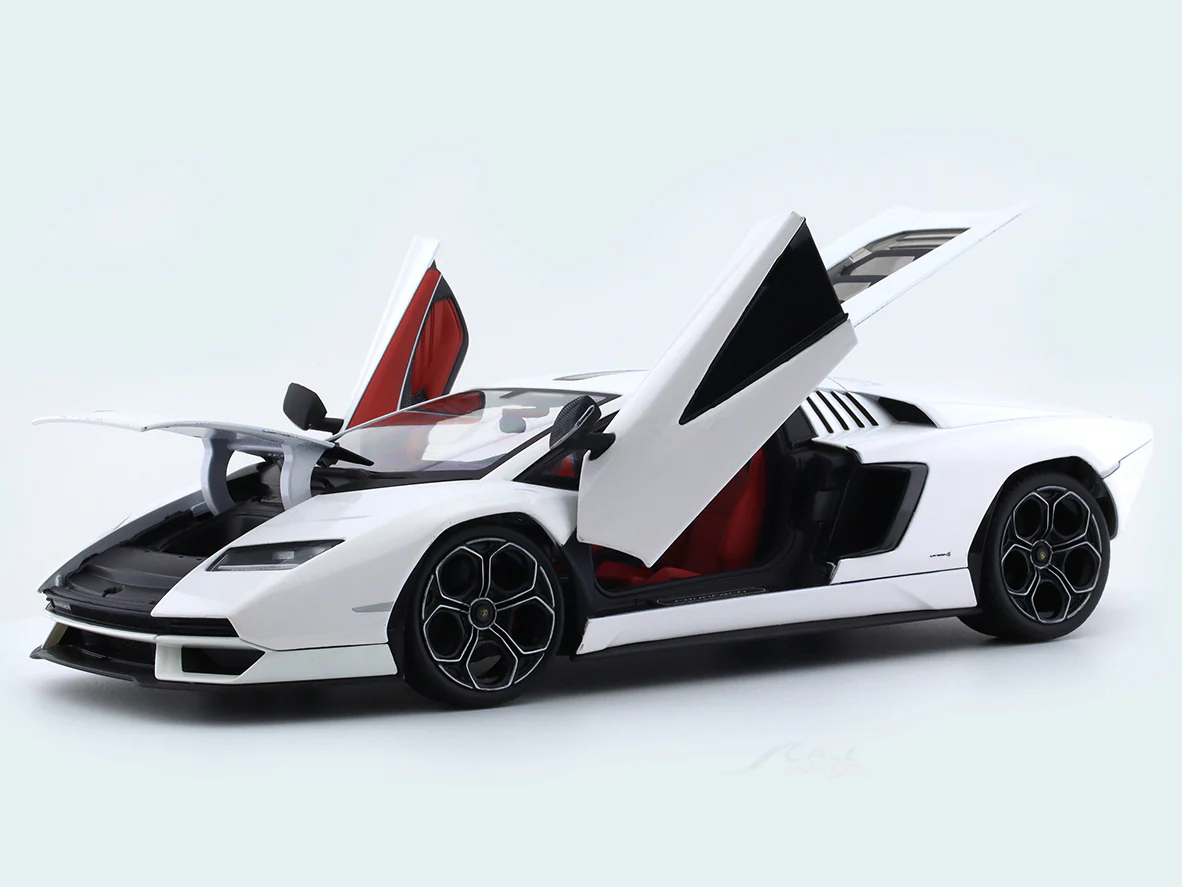 Lamborghini Countach LPI 800-4 1:18 Maisto diecast scale model car collectible - Image 8