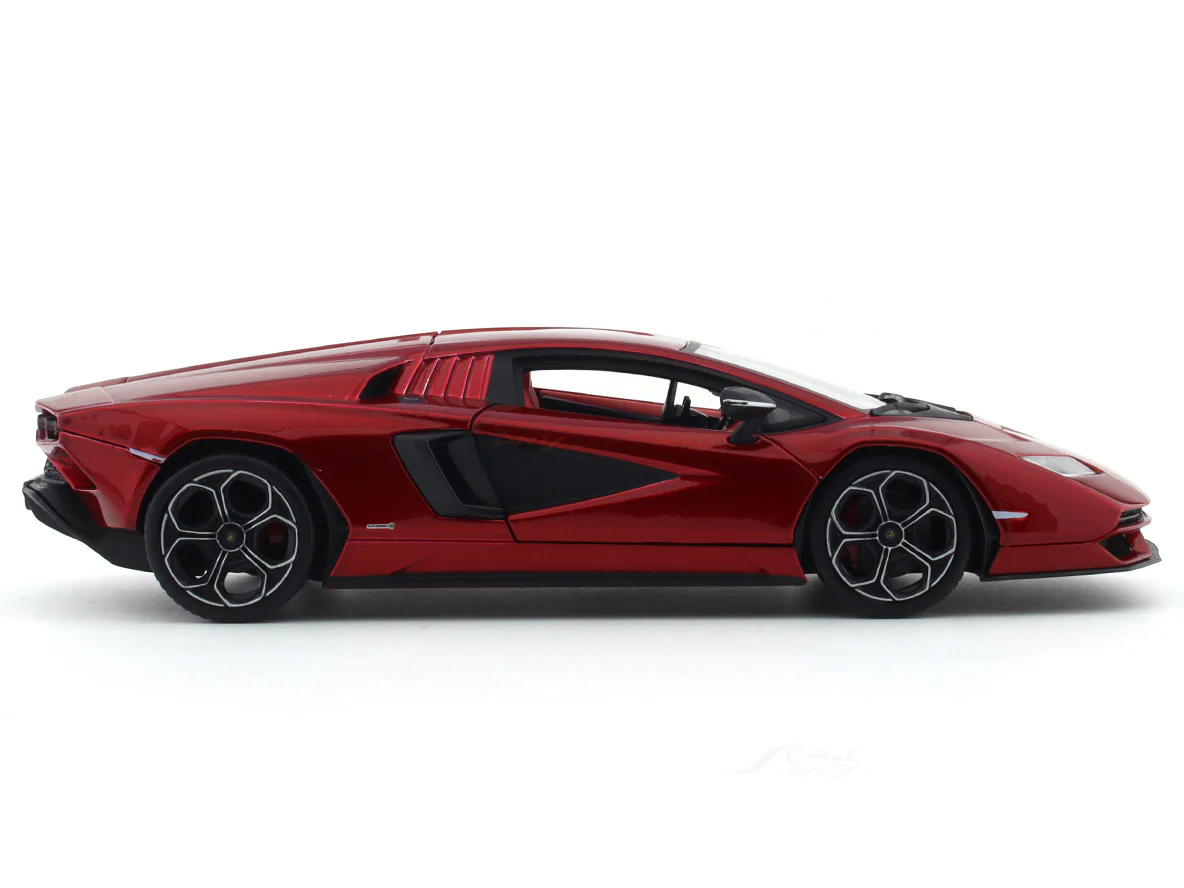 Lamborghini Countach LPI 800-4 Red 1:24 Bburago licensed diecast Scale Model car - Image 5