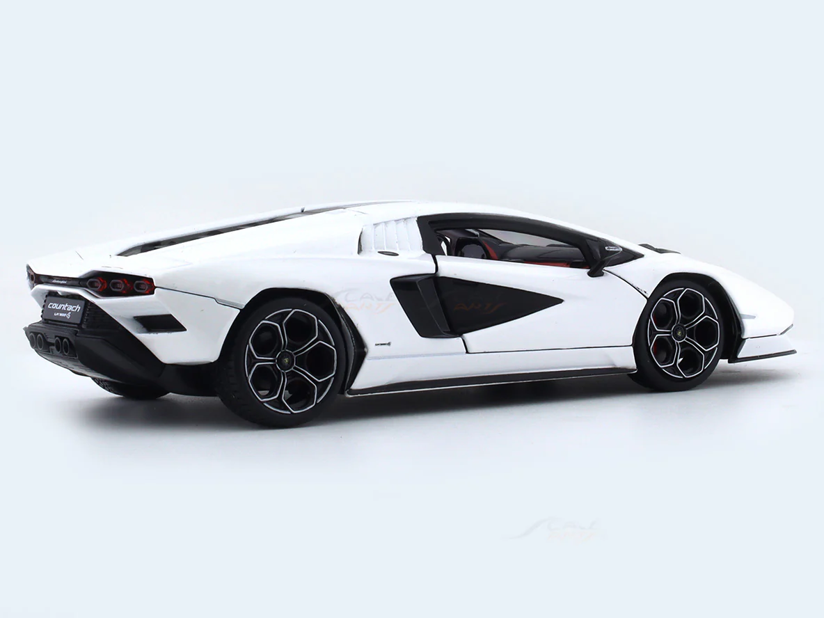 Lamborghini Countach LPI 800-4 White 1:24 Bburago licensed diecast Scale Model car - Image 4
