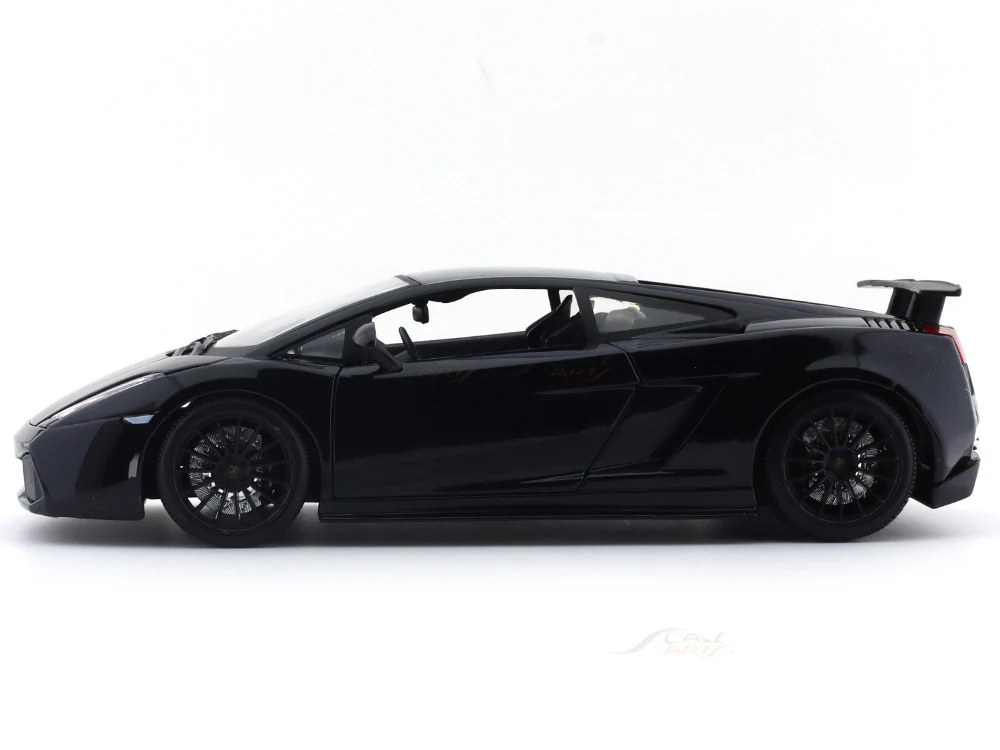 Lamborghini Gallardo Superlegerra 1:18 Maisto diecast Scale Model car - Image 2