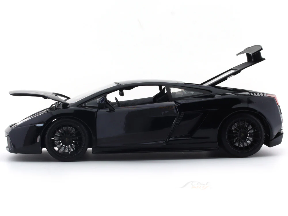Lamborghini Gallardo Superlegerra 1:18 Maisto diecast Scale Model car - Image 8