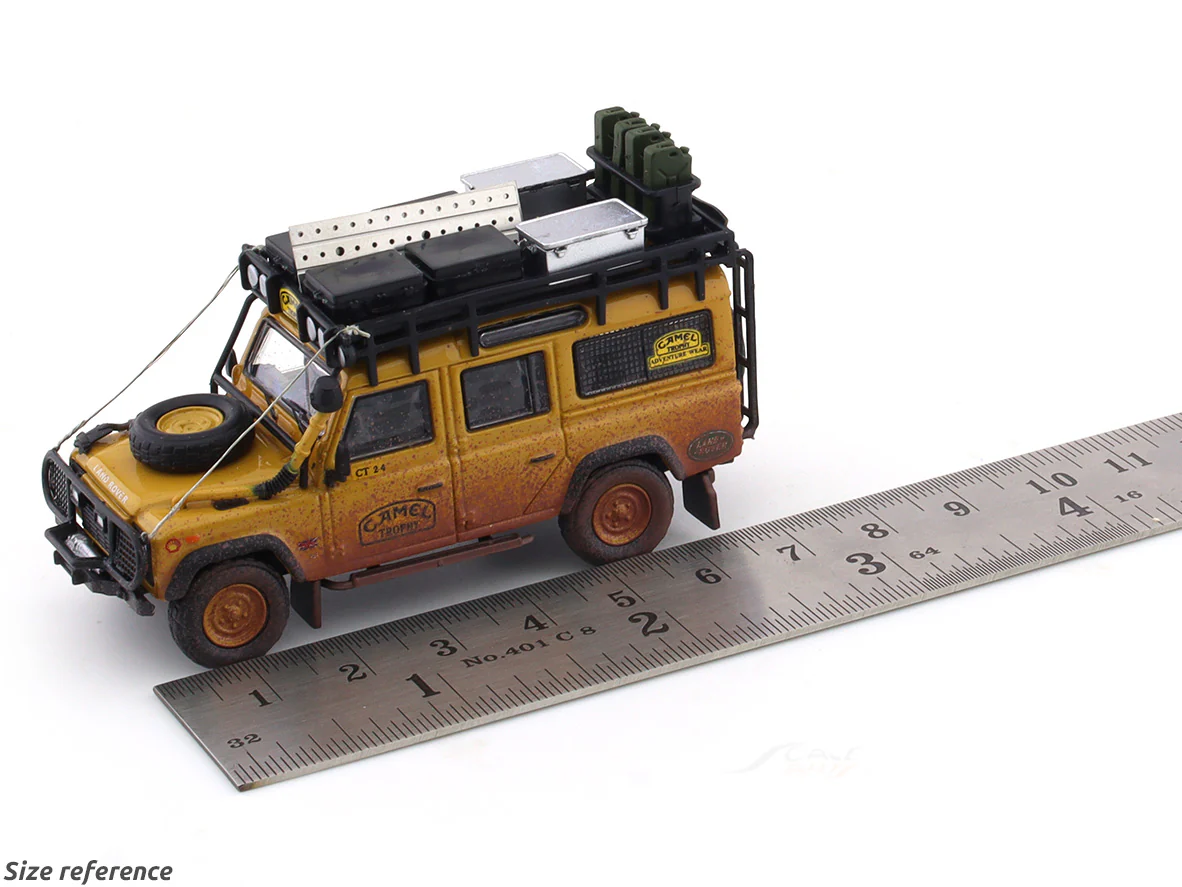 Land Rover Defender 110 Camel Trophy dirty with mug 1:64 Master diecast scale model collectible - Image 11