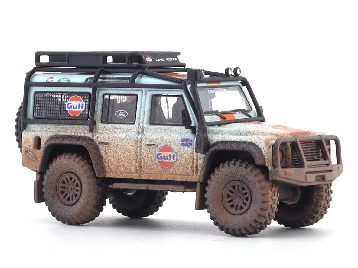 Land Rover Defender 110 Gulf B Mud 1:64 Master diecast scale model car miniature - Image 7