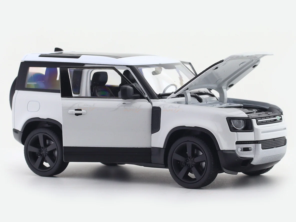 Land Rover Defender 90 white 1:26 Welly Licensed Diecast Scale Model Car Collectible - Image 13
