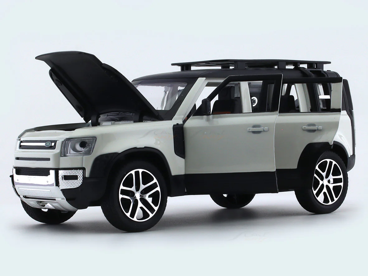 Land Rover New Defender 110 white 1:24 diecast toy car alloy toy with lights - Image 7