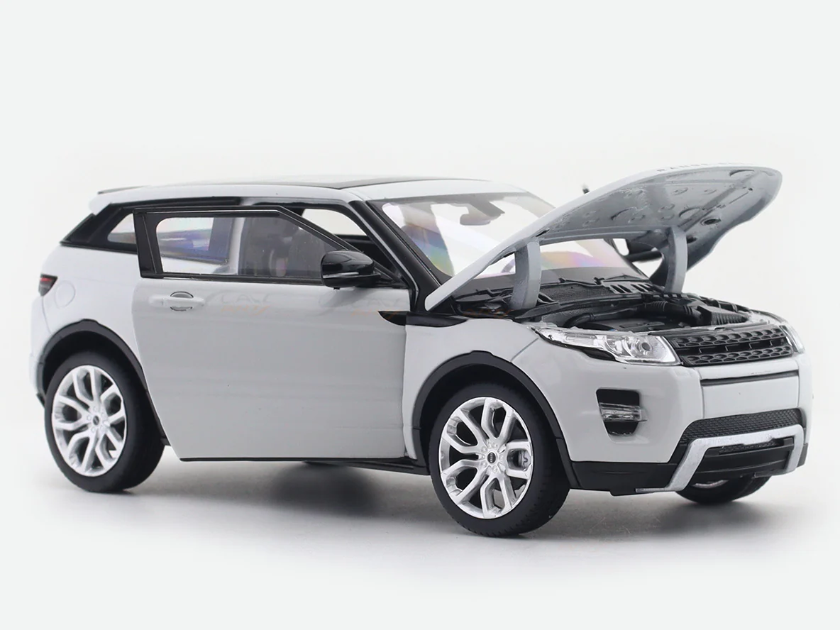 Land Rover Range Rover Evoque white 1:24 Welly Licensed Diecast Scale Model Car Collectible - Image 13
