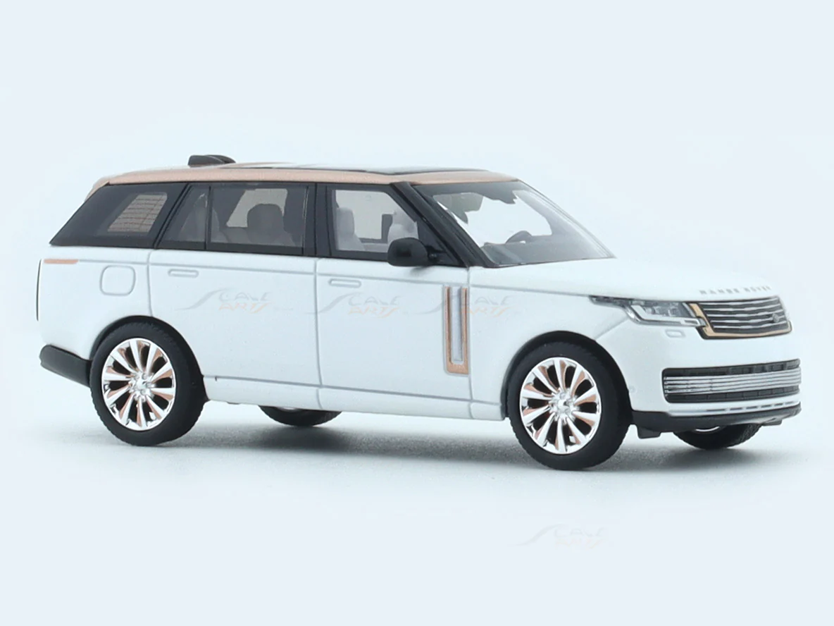 Land Rover Range Rover White 1:64 LCD Models diecast scale model car - Image 6
