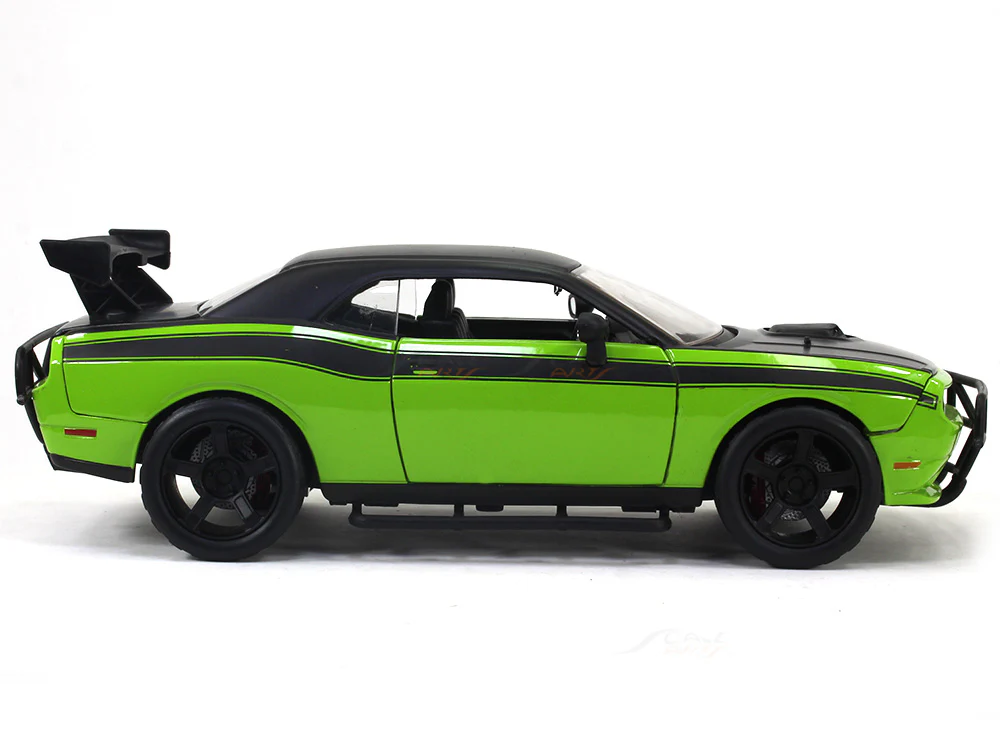 Letty's Dodge Challenger SRT8 Fast & Furious 1:24 Jada diecast Scale Model car - Image 5