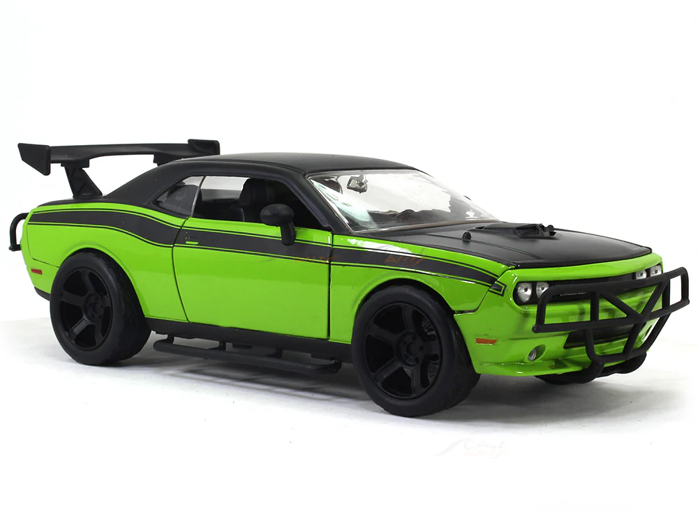 Letty's Dodge Challenger SRT8 Fast & Furious 1:24 Jada diecast Scale Model car - Image 6