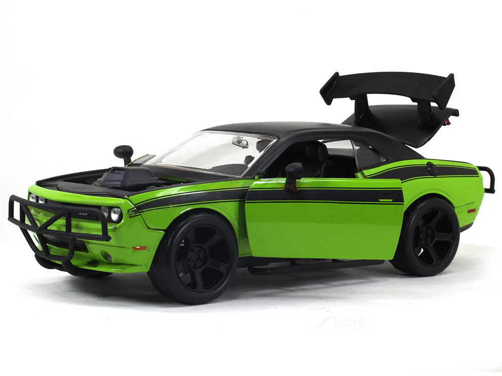 Letty's Dodge Challenger SRT8 Fast & Furious 1:24 Jada diecast Scale Model car - Image 7