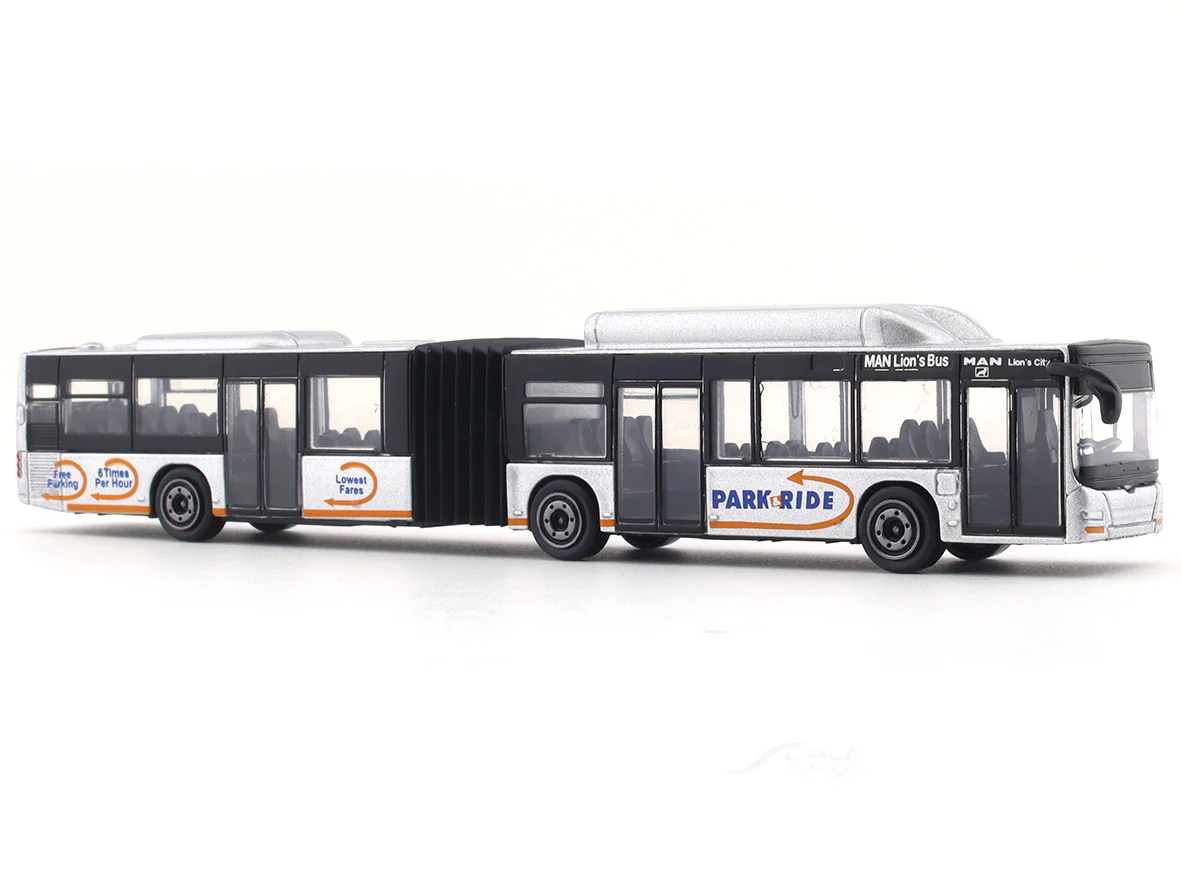 MAN Lions City G Bus silver 1:110 Majorette scale model bus - Image 6
