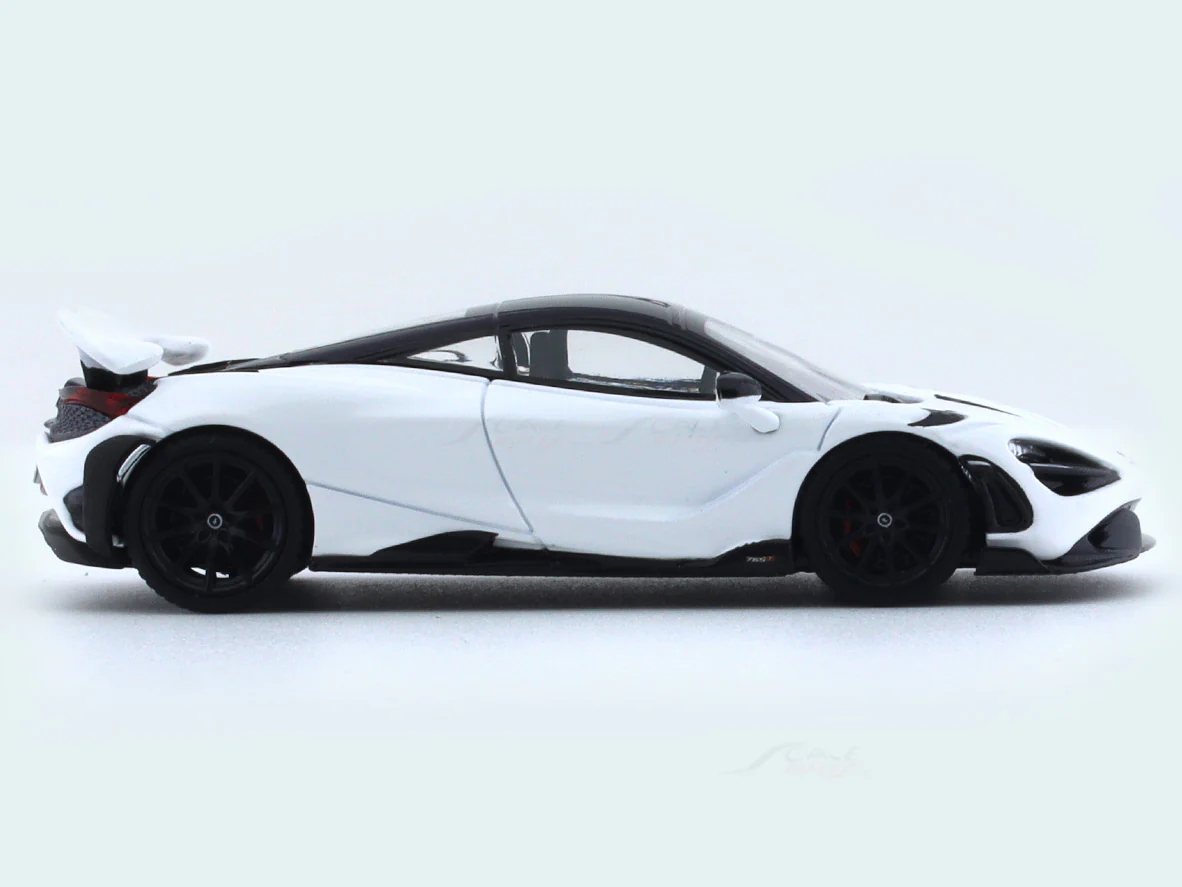 McLaren 765LT white 1:64 LCD diecast scale model car - Image 5