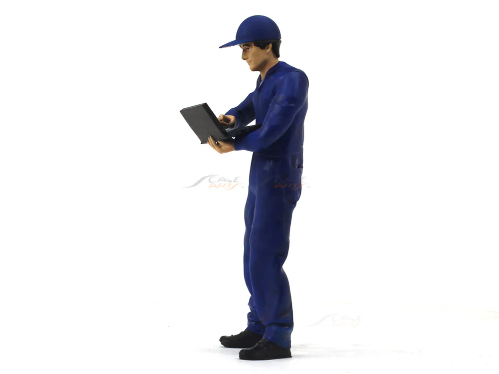 Mechanic Tuning engine with laptop 1:18 Scale Arts In scale model figure / accessories - Image 2