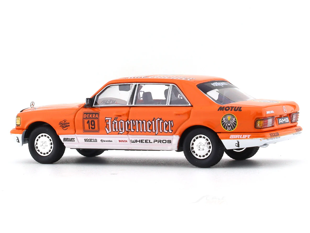 Mercedes-Benz 560SEL W126 Jagermeister 1:64 Master diecast scale car collectible - Image 3