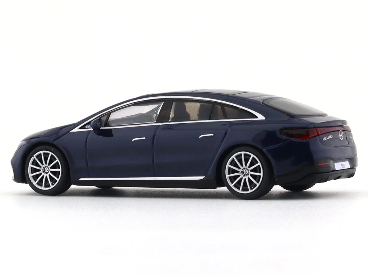 Mercedes-Benz EQS 580 4MATIC blue 1:64 Mini GT diecast scale model car - Image 3