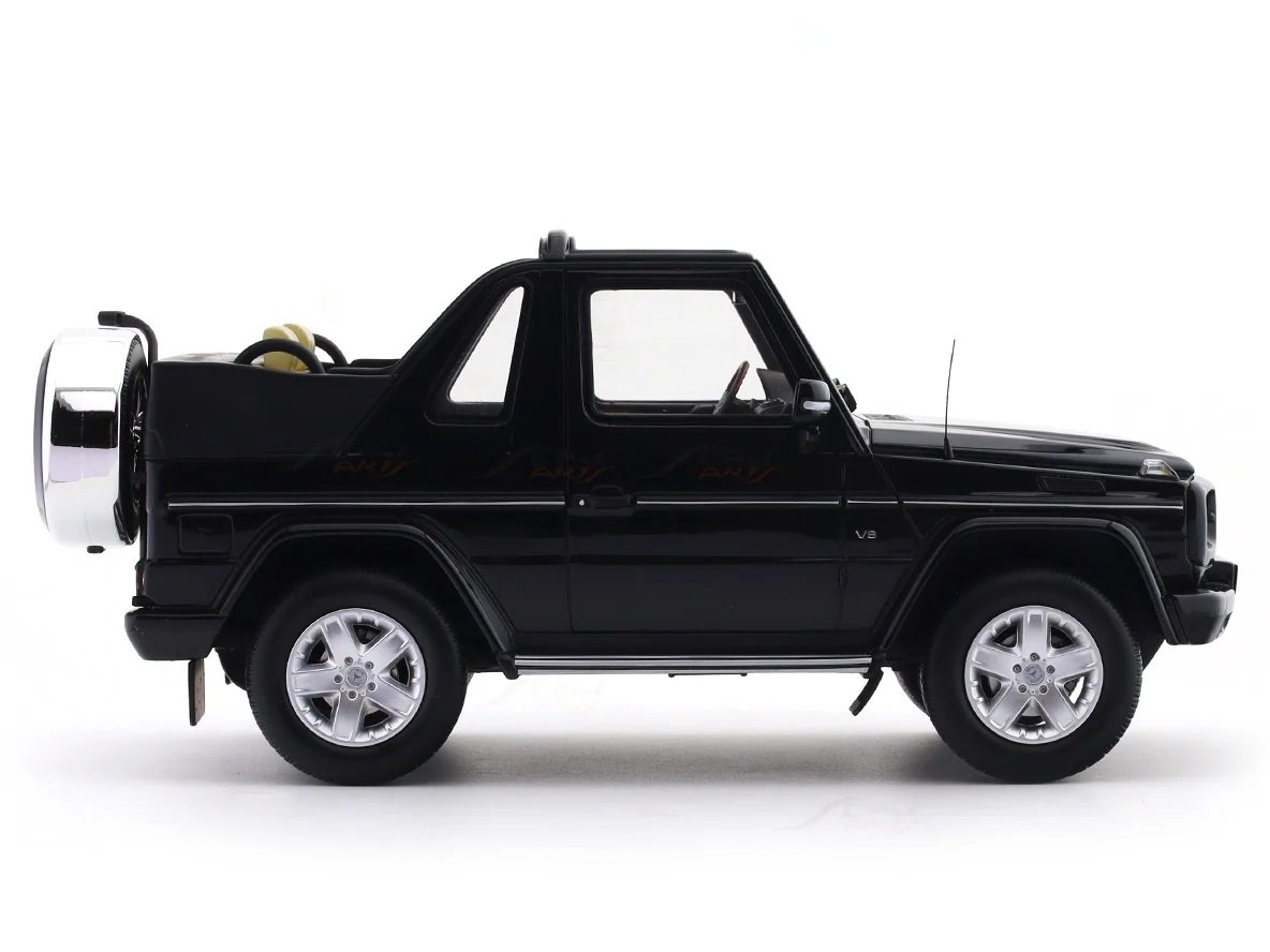 Mercedes-Benz G500 Cabriolet Black 1:18 Ottomobile licensed resin scale model car collectible - Image 5