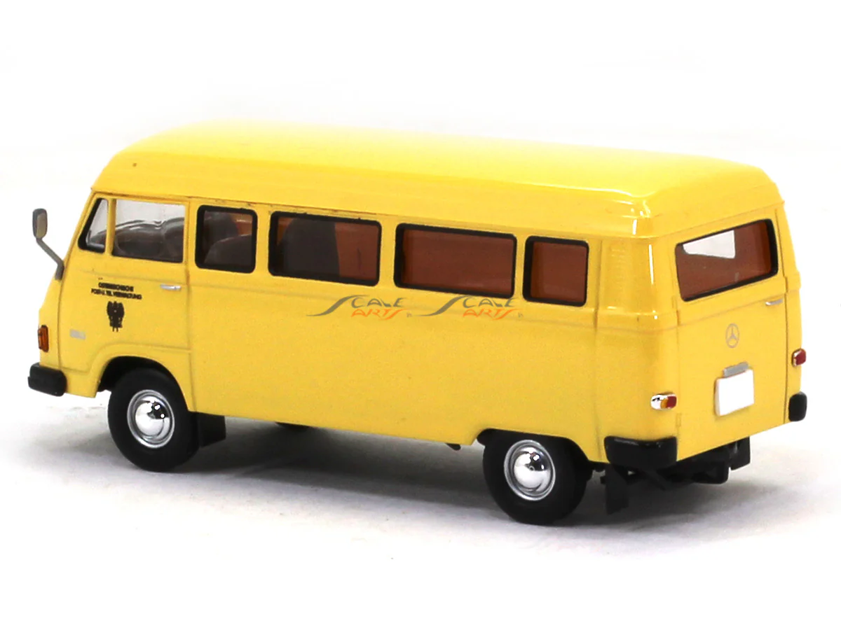 Mercedes-Benz L306 D Combi Van 1:87 Brekina HO Scale Model Van - Image 3