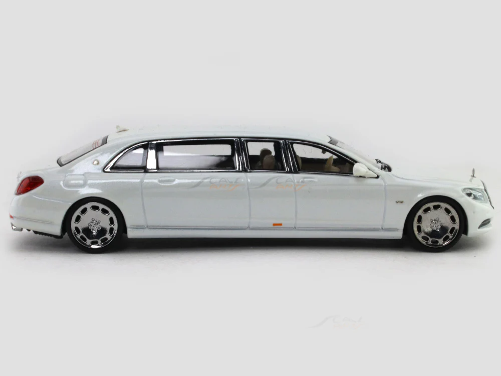 Mercedes-Benz Maybach S600 Pullman white 1:64 Stance Hunters diecast scale model car - Image 5