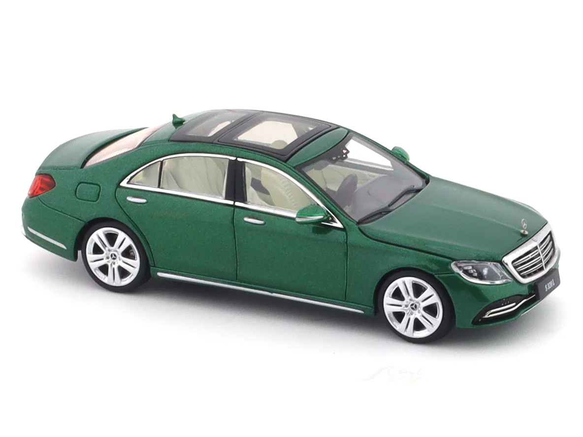 Mercedes-Benz W222 S320L green 1:64 Glory Model diecast scale model car - Image 8