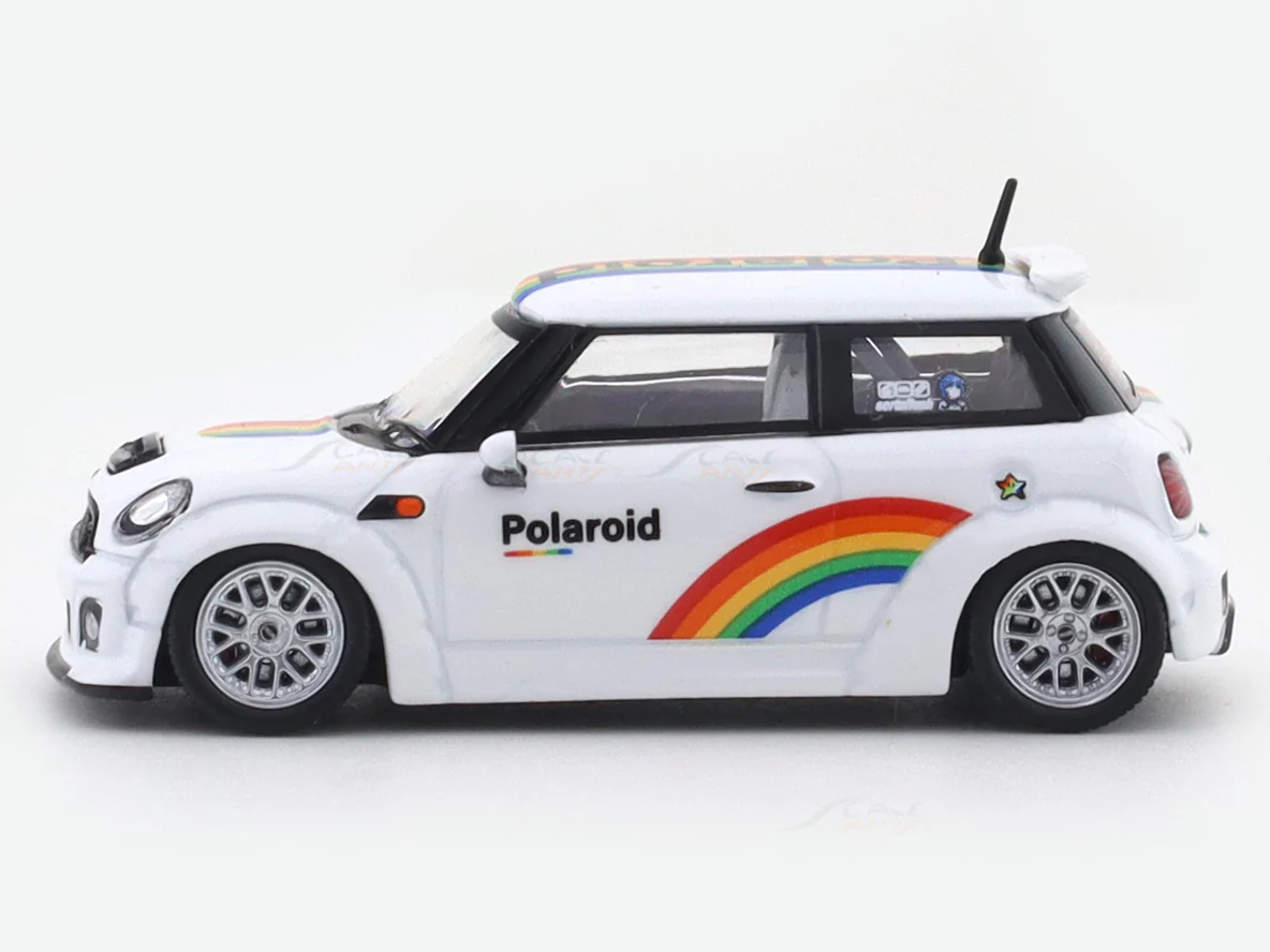 Mini Cooper R56 Polaroid with figure 1:64 Time Micro Diecast Scale Model Car Miniature - Image 3