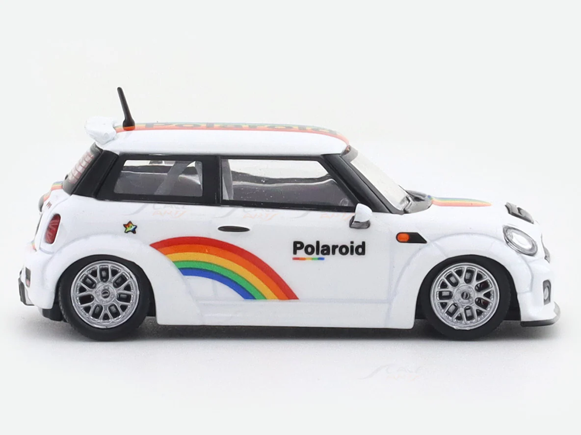 Mini Cooper R56 Polaroid with figure 1:64 Time Micro Diecast Scale Model Car Miniature - Image 6