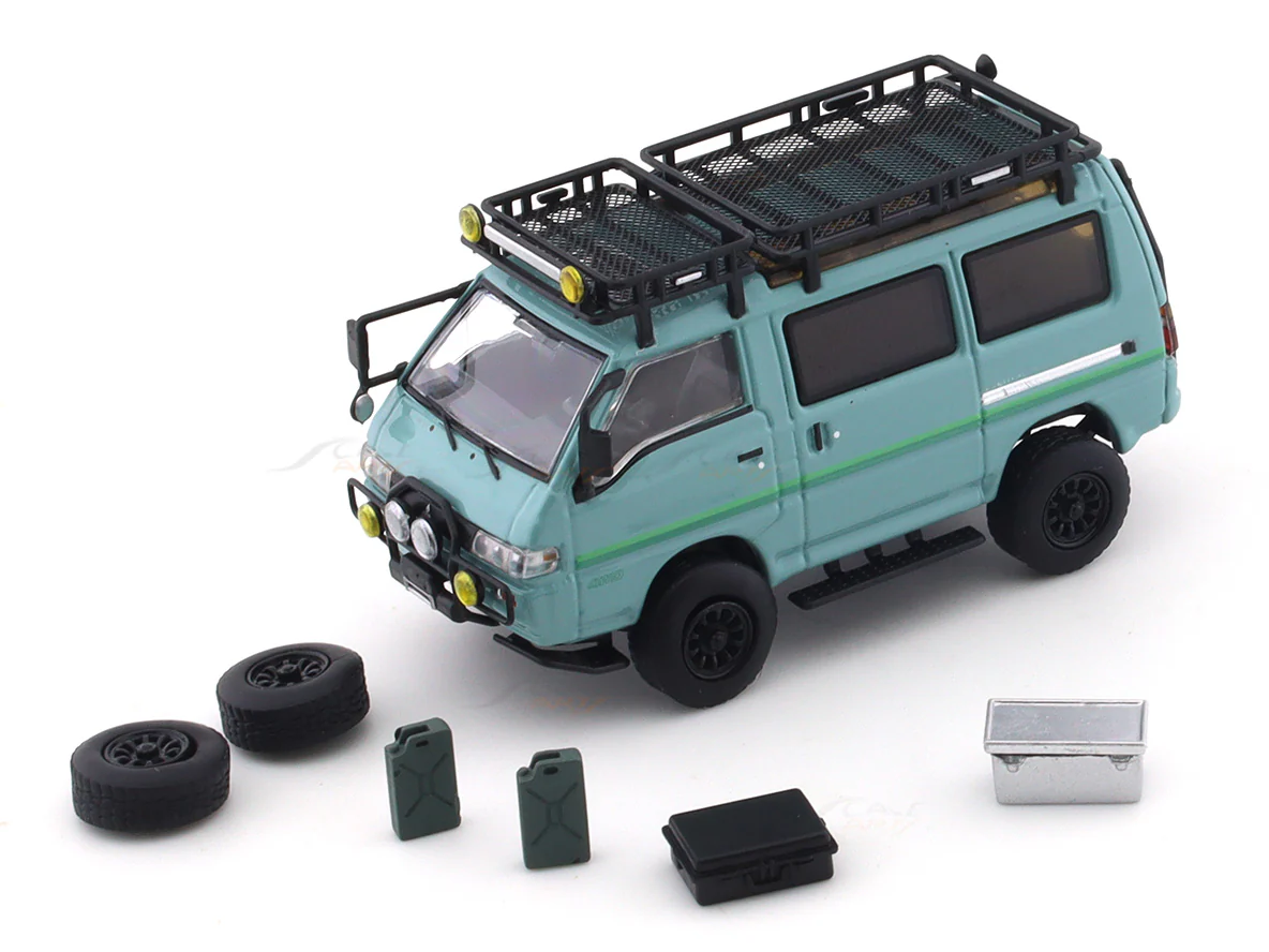 Mitsubishi Delica Star Wagon 4WD blue 1:64 Autobots Model diecast scale model van - Image 8
