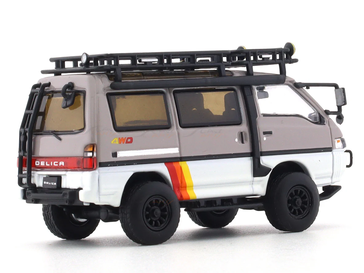 Mitsubishi Delica Star Wagon 4WD brown white 1:64 Autobots Model diecast scale model van - Image 5