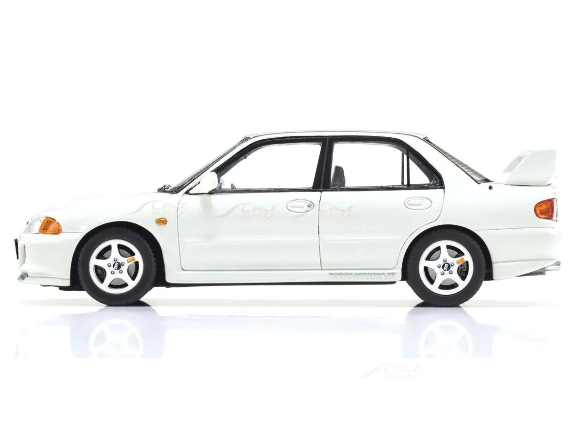 Mitsubishi Lancer Evolution III White 1:43 Kyosho Premium Licensed Diecast Scale Model Car Collectible - Image 3