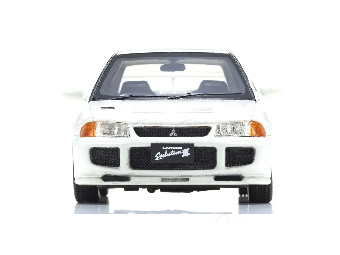 Mitsubishi Lancer Evolution III White 1:43 Kyosho Premium Licensed Diecast Scale Model Car Collectible - Image 4