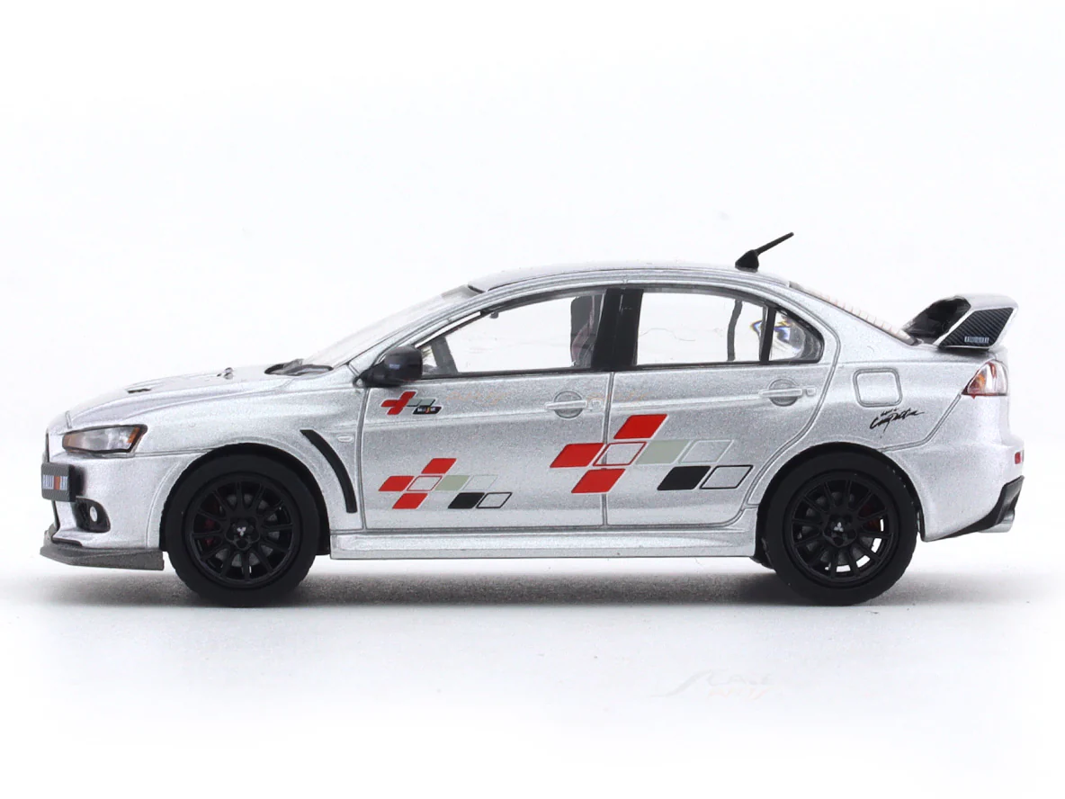 Mitsubishi Lancer Evolution X silver 1:64 Hobby Japan diecast scale model miniature car - Image 2