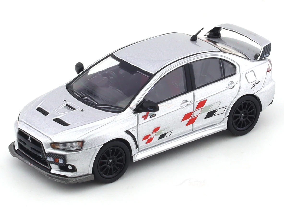 Mitsubishi Lancer Evolution X silver 1:64 Hobby Japan diecast scale model miniature car - Image 7