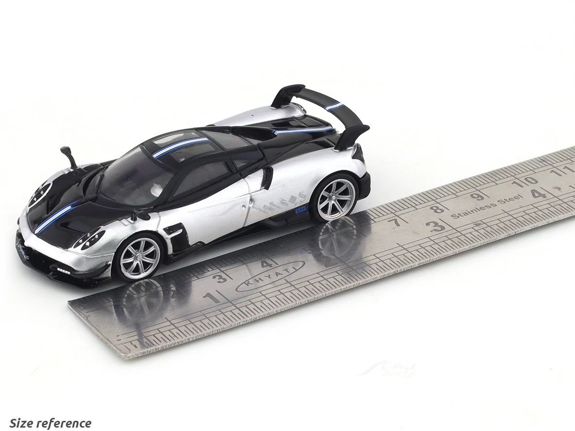 Pagani Huayra BC Grigio Mercurio 1:64 Tarmac works diecast scale model car - Image 9
