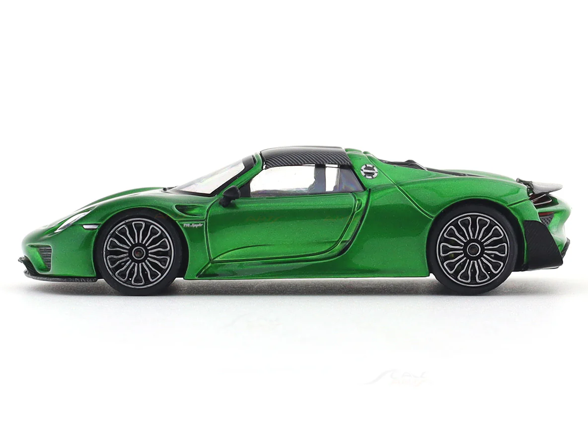 Porsche 918 Spyder Green 1:64 Time Micro diecast scale model miniature car collectible - Image 2