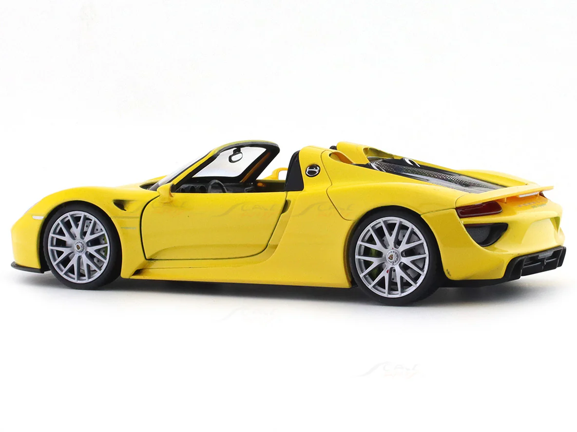 Porsche 918 Spyder Yellow 1:24 Welly Licensed Diecast Scale Model Car Collectible - Image 3