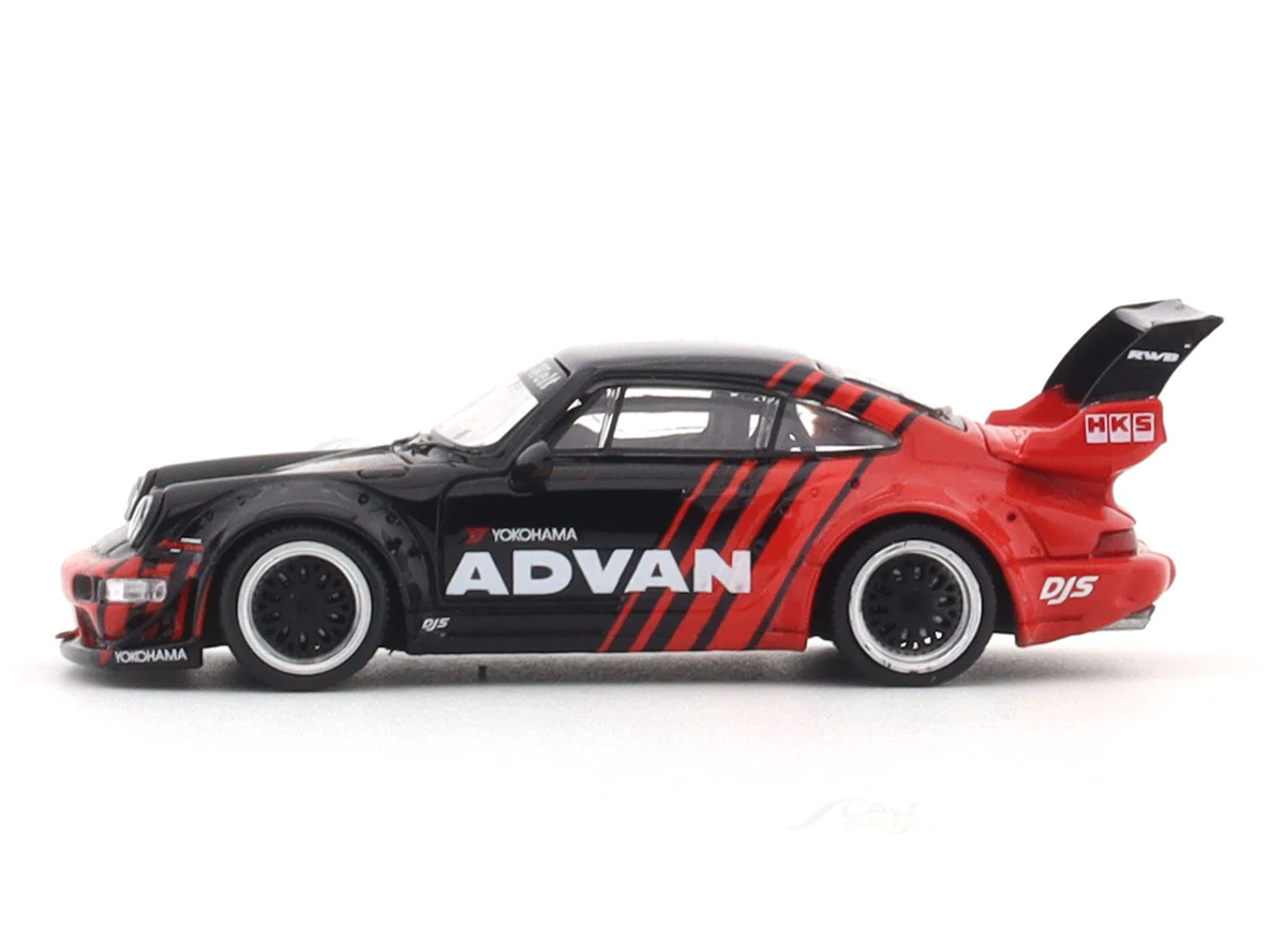Porsche 964 RWB Advan with figure 1:64 Mini Station diecast scale model car - Image 3