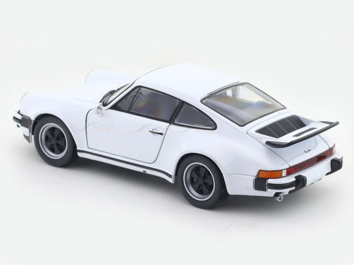 Porsche 964 Turbo 1:24 Welly Licensed Diecast Scale Model Car Collectible - Image 14