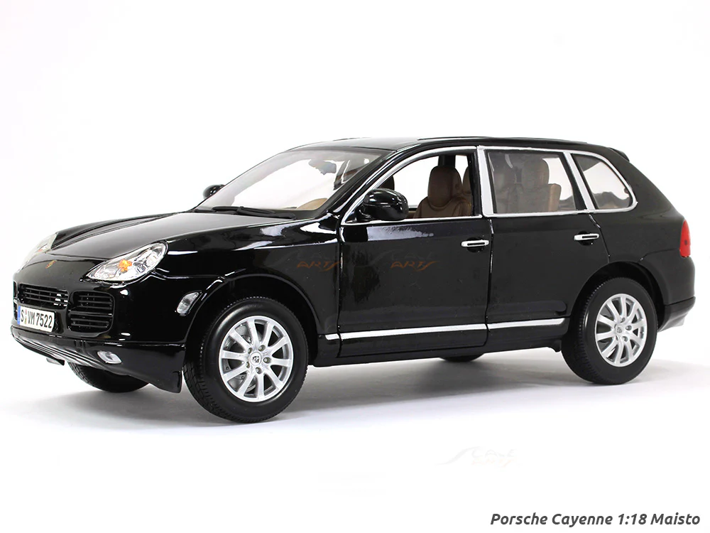 Porsche Cayenne 1:18 Maisto diecast Scale Model car