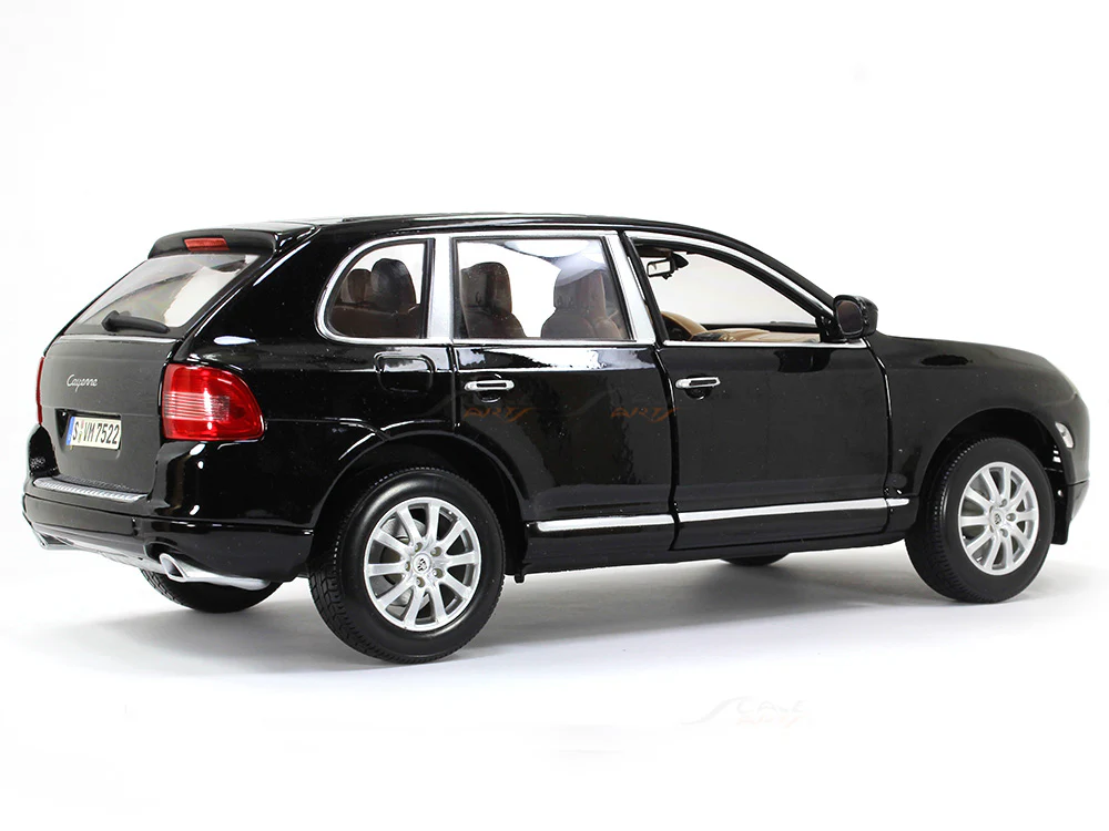 Porsche Cayenne 1:18 Maisto diecast Scale Model car - Image 4