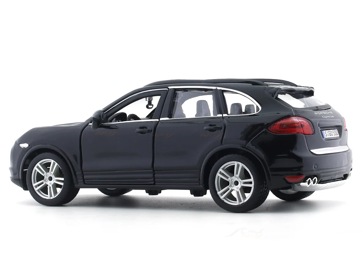Porsche Cayenne Turbo black 1:24 Bburago licensed diecast Scale Model car - Image 3