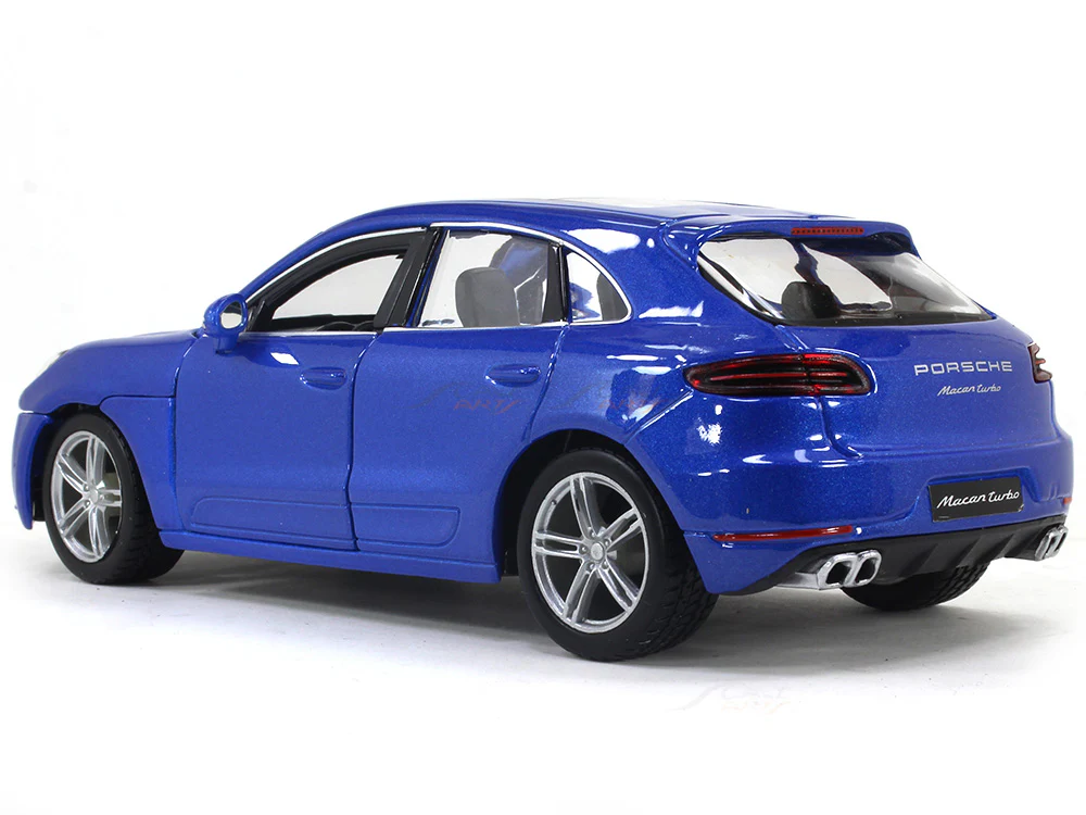 Porsche Macan Turbo blue 1:24 Bburago diecast scale model car - Image 3